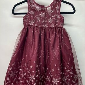 Maroon sparkle Christmas dress size 4